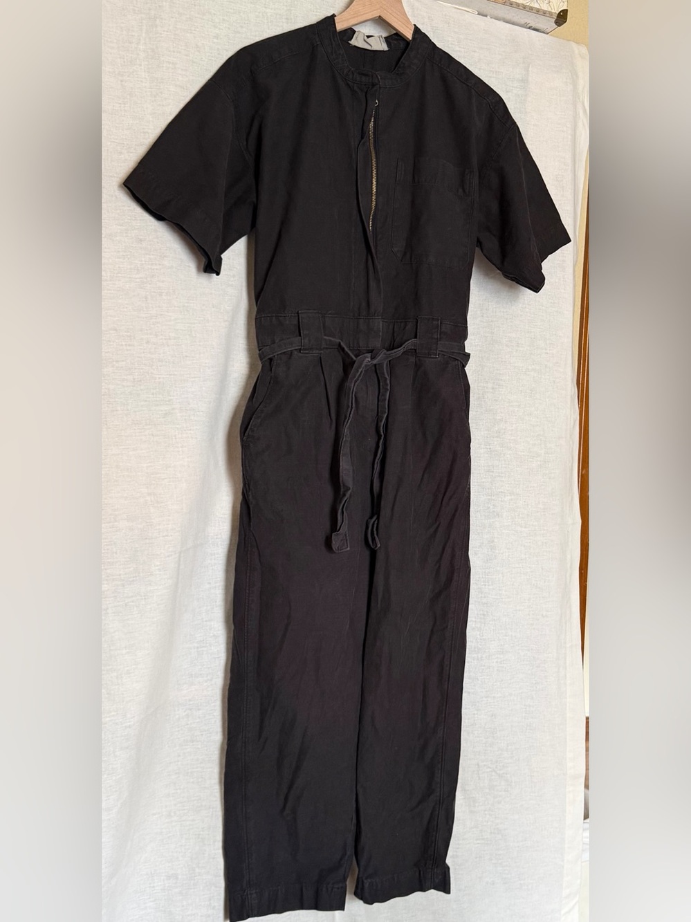 Everlane Women’s Black Short-Sleeve Utility Jumpsuit size 6